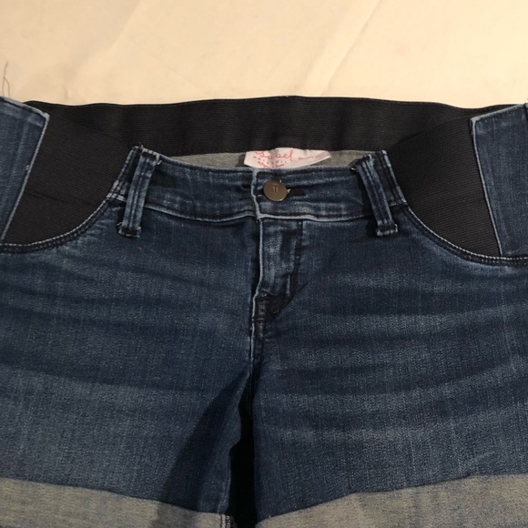 Isabel Maternity MIDI Short Short MIDI - Picture 2 of 11